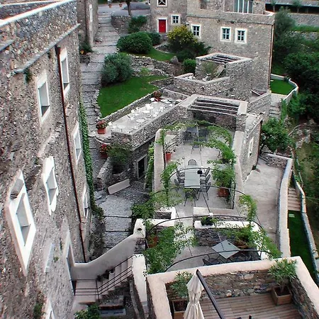 Cassa Di Loggia Sleeps 4 With Pool
