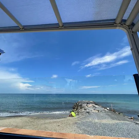 Cassa Di Loggia Sleeps 4 With Pool Colletta